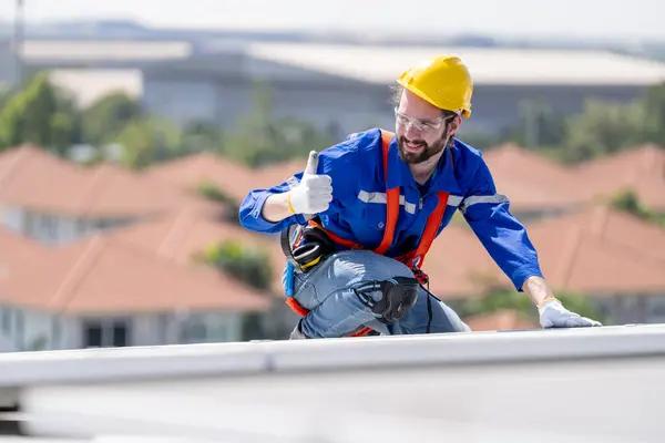 Choosing the Right Longview Roof Installation Company